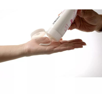 Kikumasamune "Sake Facial Cleanser" Пенка для умывания на основе саке, без аромата, 200 г. (вид 1) Kikumasamune "Sake Facial Cleanser" Пенка для умывания на основе саке, без аромата, 200 г. (фото, вид 1)