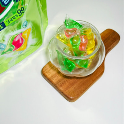 CJ Lion "Premium Indoor Drying" Премиум капсулы для стирки белья с супердезодорацией, для сушки в помещении, с ароматом цветов, 42 шт. (вид 2) CJ Lion "Premium Indoor Drying" Премиум капсулы для стирки белья с супердезодорацией, для сушки в помещении, с ароматом цветов, 42 шт. (фото, вид 2)