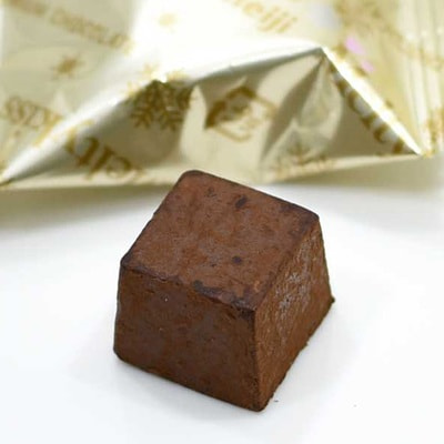 Meiji "Melty Kiss Premium" Молочные шоколадные конфеты, 52 г. (вид 2) Meiji "Melty Kiss Premium" Молочные шоколадные конфеты, 52 г. (фото, вид 2)