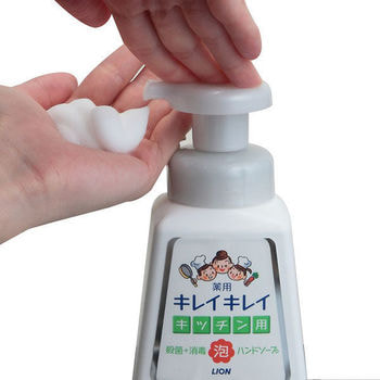Lion "KireiKirei" Кухонное антибактериальное мыло-пенка для рук, с маслом цитрусовых, 230 мл. (фото, вид 2)