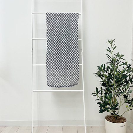 Aisen "Men's Body Towel Checked Pattern" Мочалка массажная мужская жесткая, удлиненная, черно-белая, 28 х 120 см. (фото, вид 2)