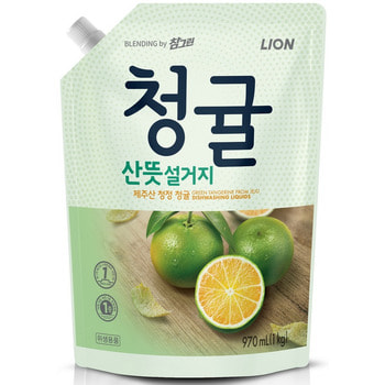 CJ Lion "Chamgreen" Средство для мытья посуды "Зелёный цитрус", мягкая упаковка, 970 мл.