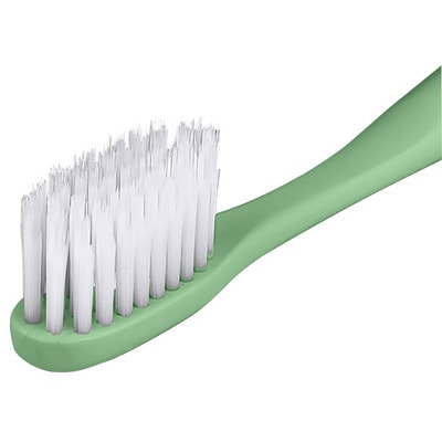 Dental Care "Nano Silver Pectrum Toothbrush" Зубная щетка c наночастицами серебра и сверхтонкой двойной щетиной, средней жесткости и мягкой, цвет: зеленый селадон , 1 шт. (фото)